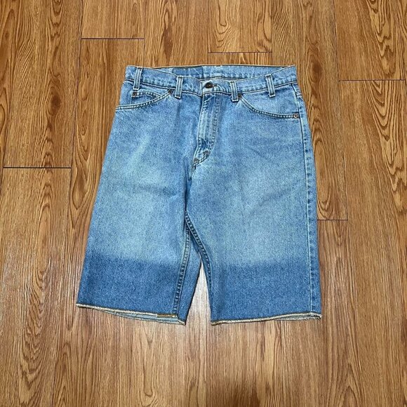 Levi’s 550 Light Wash Denim Orange Tab Vintage 90s Shorts - Picture 1 of 3
